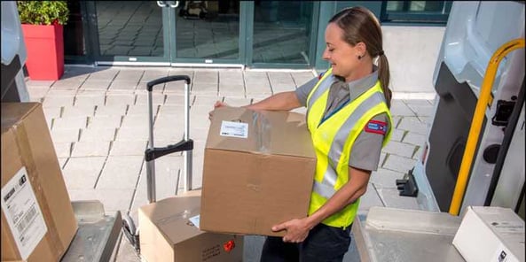 canada-post-boxes-van