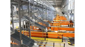 jet-postal-packages-conveyer-sorting-parcels