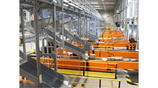 jet-postal-packages-conveyer-sorting-parcels