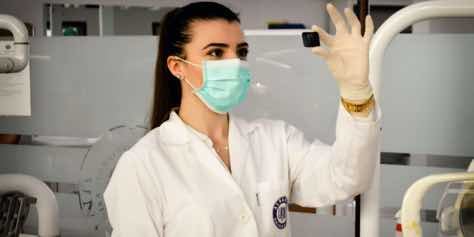 pharma- health care lab sample reviewer