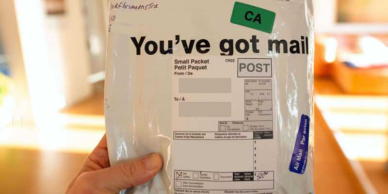 canada post parcel to usa form