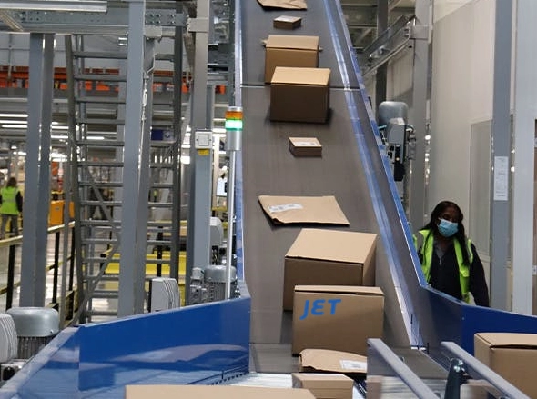 jet-packages-conveyer-sorting-machines